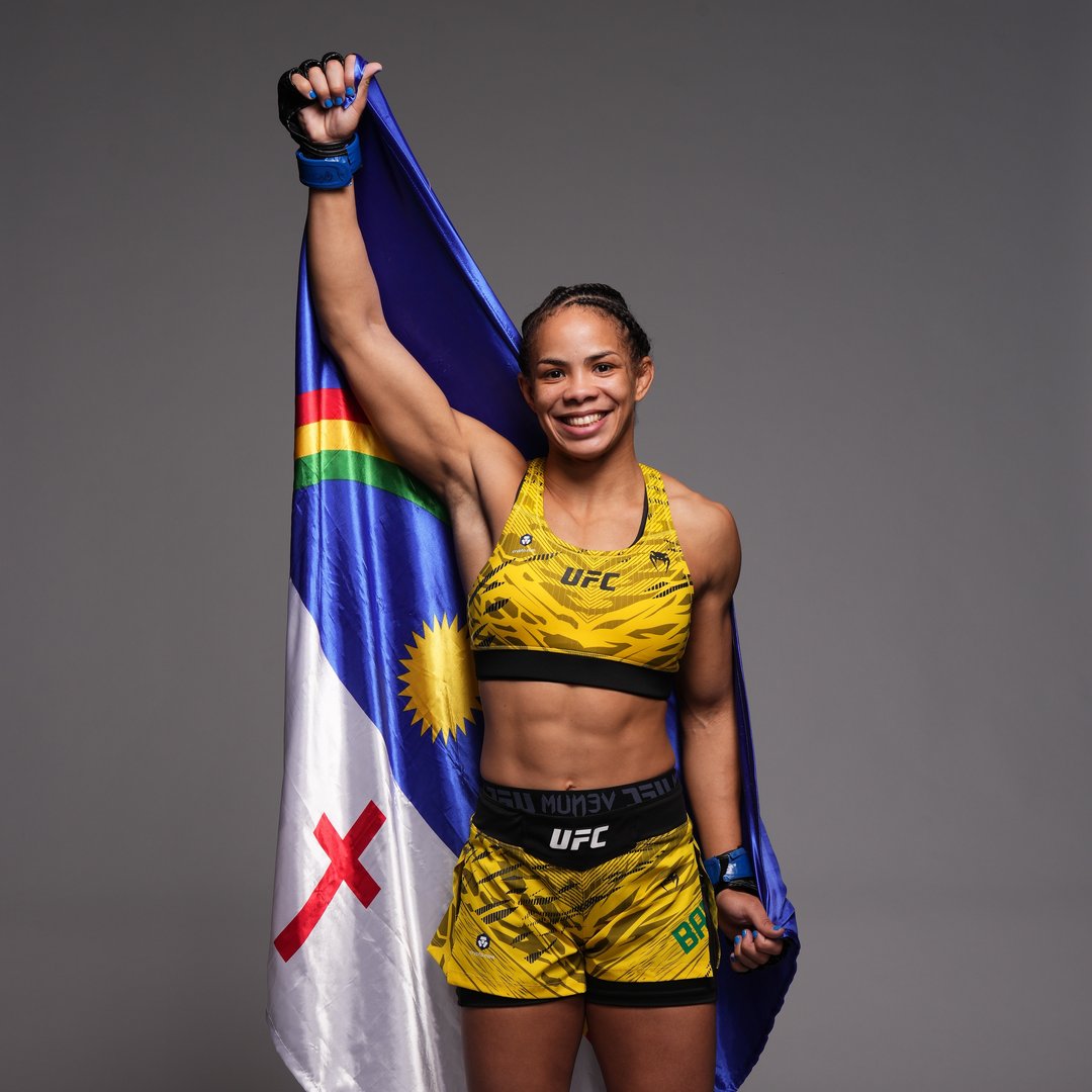 Dione Barbosa